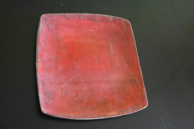 Ceramic plate